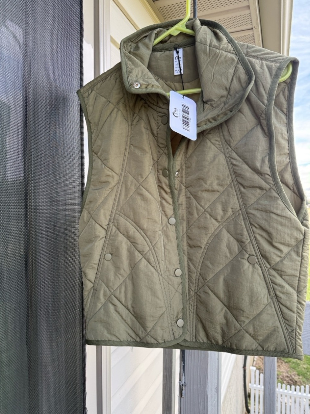 Loden Tempest Quilted Vest - Picture 2 of 2